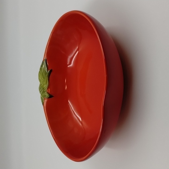 Pottery Barn Tomato Garden Pasta Bowl - Picture 2 of 8